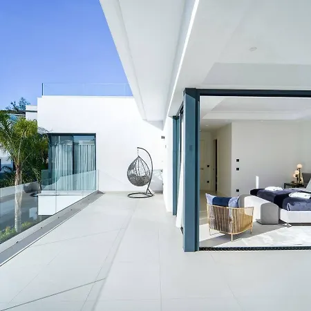 4br In Juan Chinchilla Villa